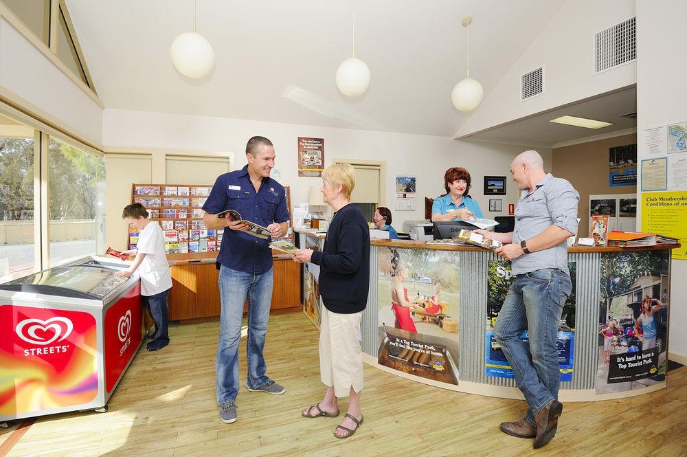 Nrma Echuca Holiday Park Bagian luar foto